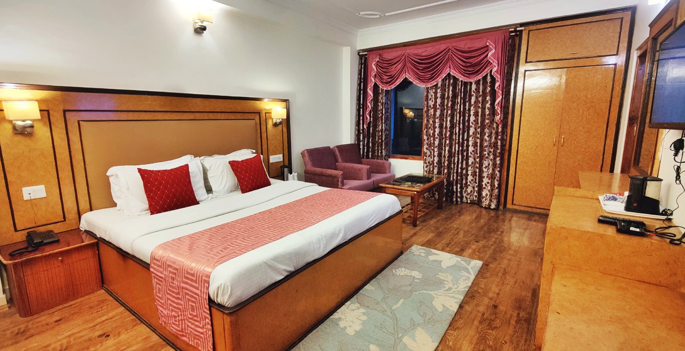 Hotel Surya International Manali